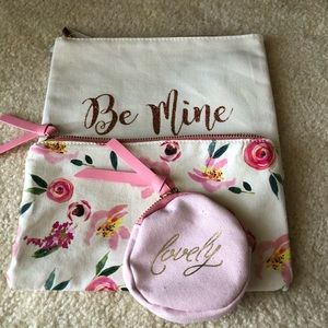 Cosmetic Bags ( set of 3). NEW/ NEVER USED